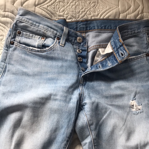 501 Tapered Levi’s distressed jeans - Picture 2 of 5